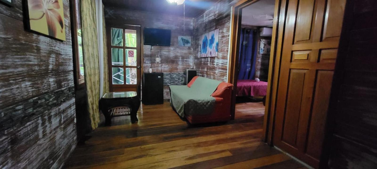 Hotel Tierra Verde Bed And Breakfast Bocas del Toro Zewnętrze zdjęcie