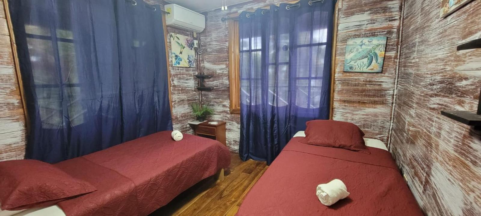 Hotel Tierra Verde Bed And Breakfast Bocas del Toro Zewnętrze zdjęcie