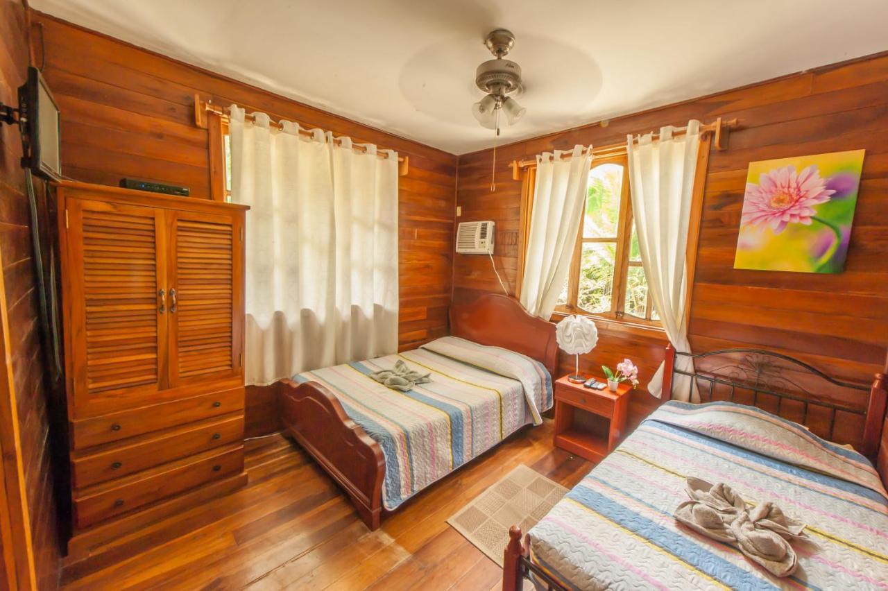 Hotel Tierra Verde Bed And Breakfast Bocas del Toro Zewnętrze zdjęcie