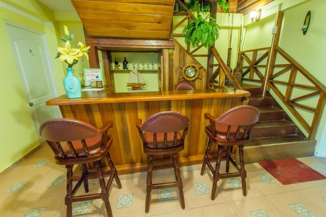 Hotel Tierra Verde Bed And Breakfast Bocas del Toro Zewnętrze zdjęcie
